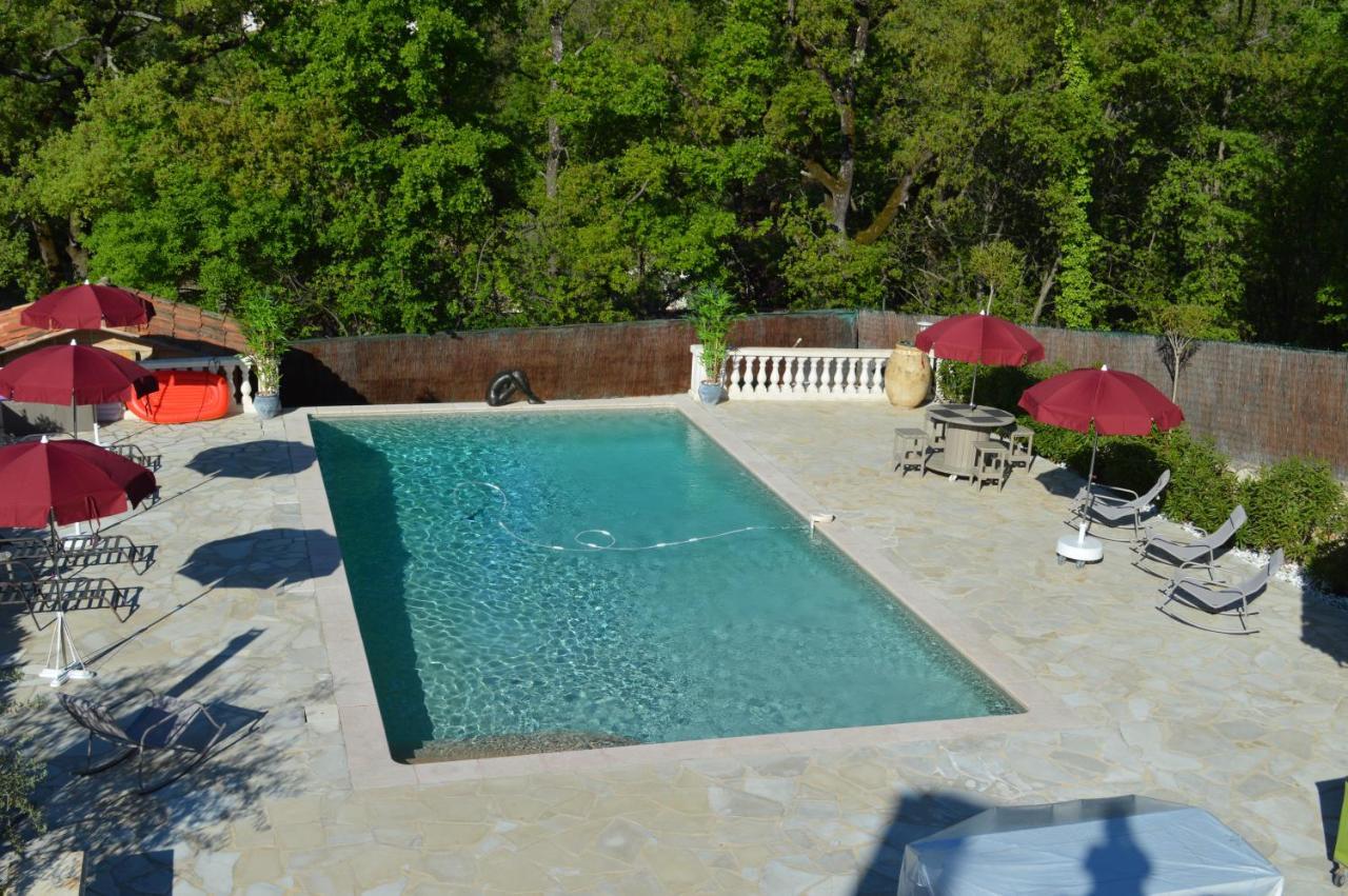 Villa Jalna Chambre, Suites Et Appartement Roquefort Les Pins Bagian luar foto