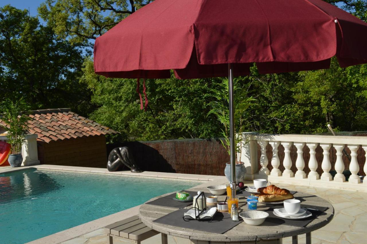 Villa Jalna Chambre, Suites Et Appartement Roquefort Les Pins Bagian luar foto